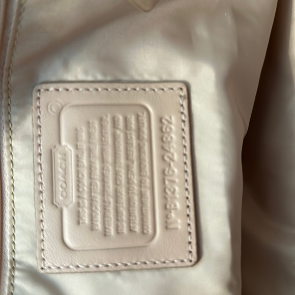 Coach purse - Picture 3 of 7